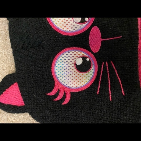 Kitten Cat Winter Hat - Picture 5 of 6